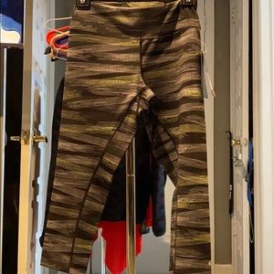 Athletic running Capri